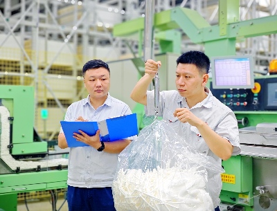 江西中煙南昌卷煙廠成型車間開展成本管控實操競賽